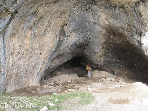 غار قلعه کرد بوئین زهرا